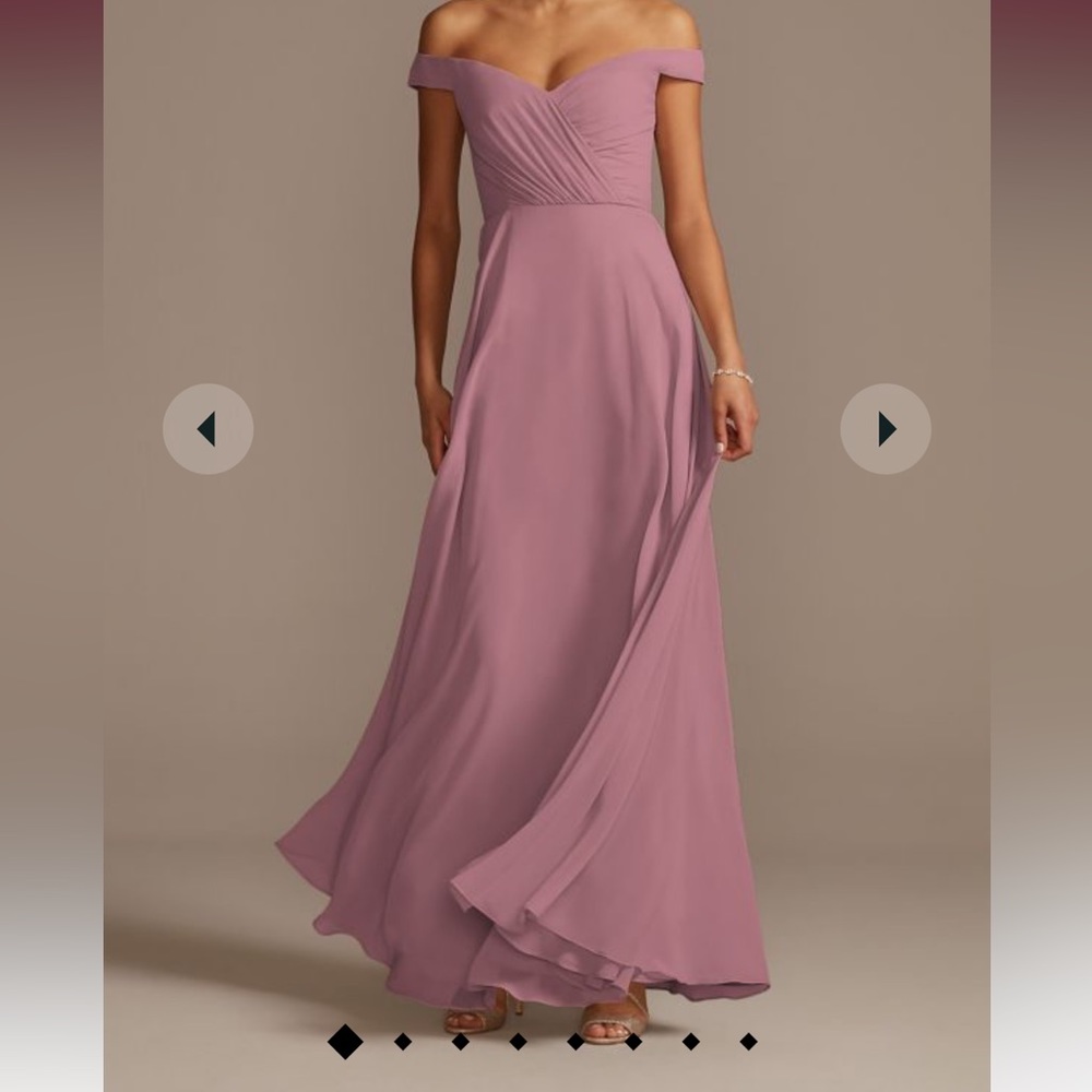 BRAND NEW BRIDESMAID DRESS WITH TAG SIZE 18